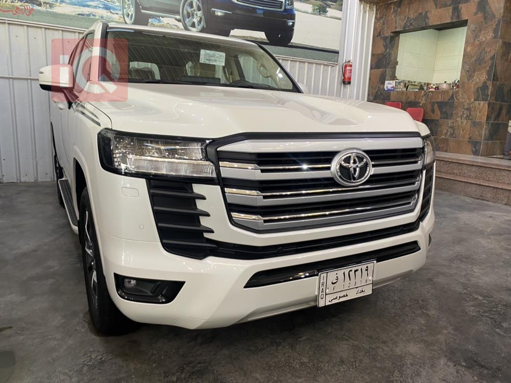 تويوتا لاندكروزر